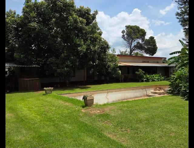 FARM FOR SALE IN STOFFBERG